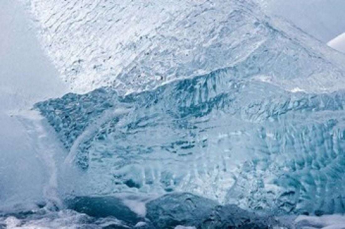 South Georgia Island Wirik Bay Glacier ice Canvas Art - Jaynes Gallery DanitaDelimont (34 x 23)