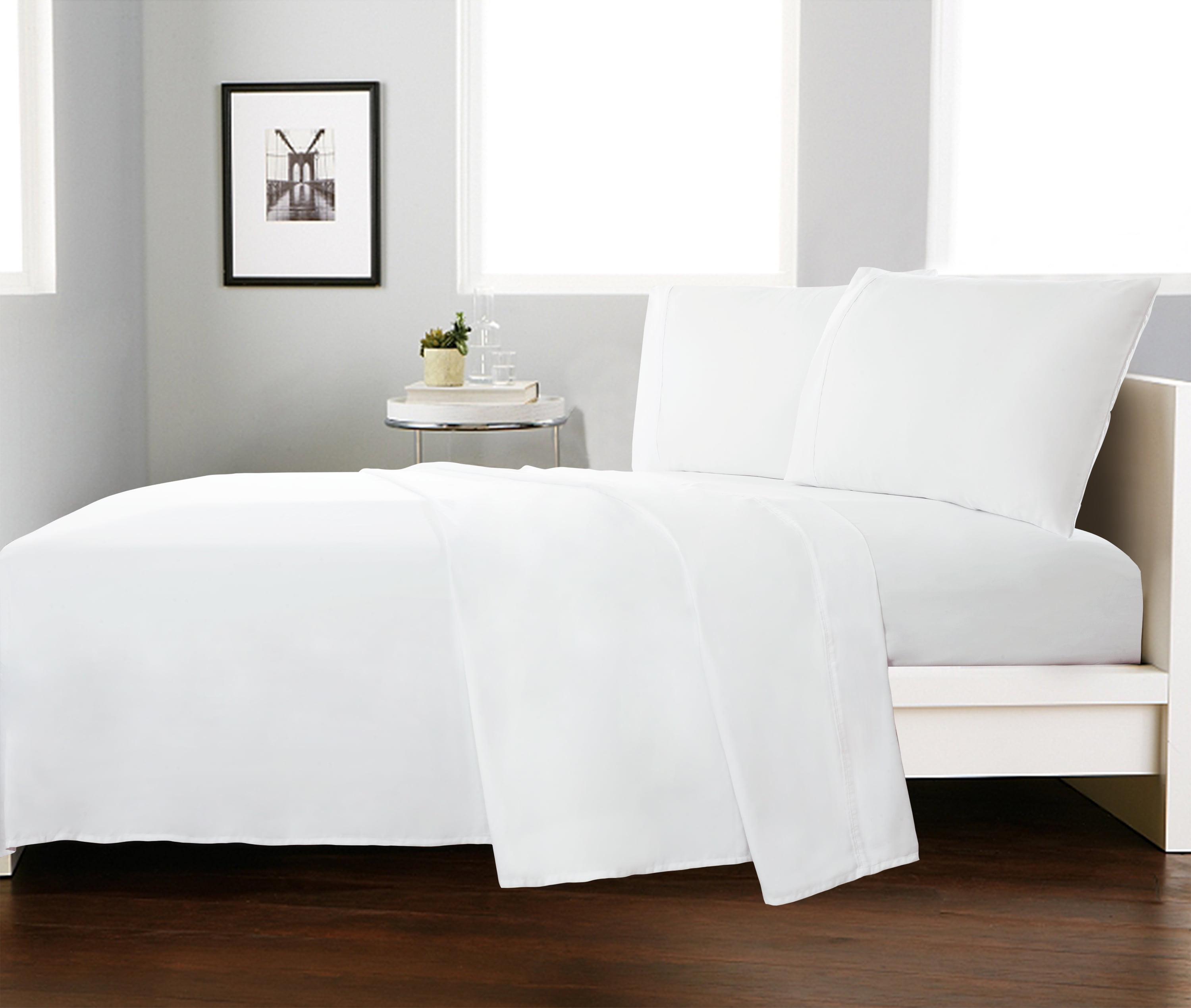 https://i5.walmartimages.com/seo/South-Point-Hospitality-200-Thread-Count-Cotton-Poly-Blend-Fitted-Sheets-K-White-12pc_3cf7c12c-c6aa-4711-95b0-4dcf9832fea5.0d3c809e5b9237f753f22b013930f770.jpeg