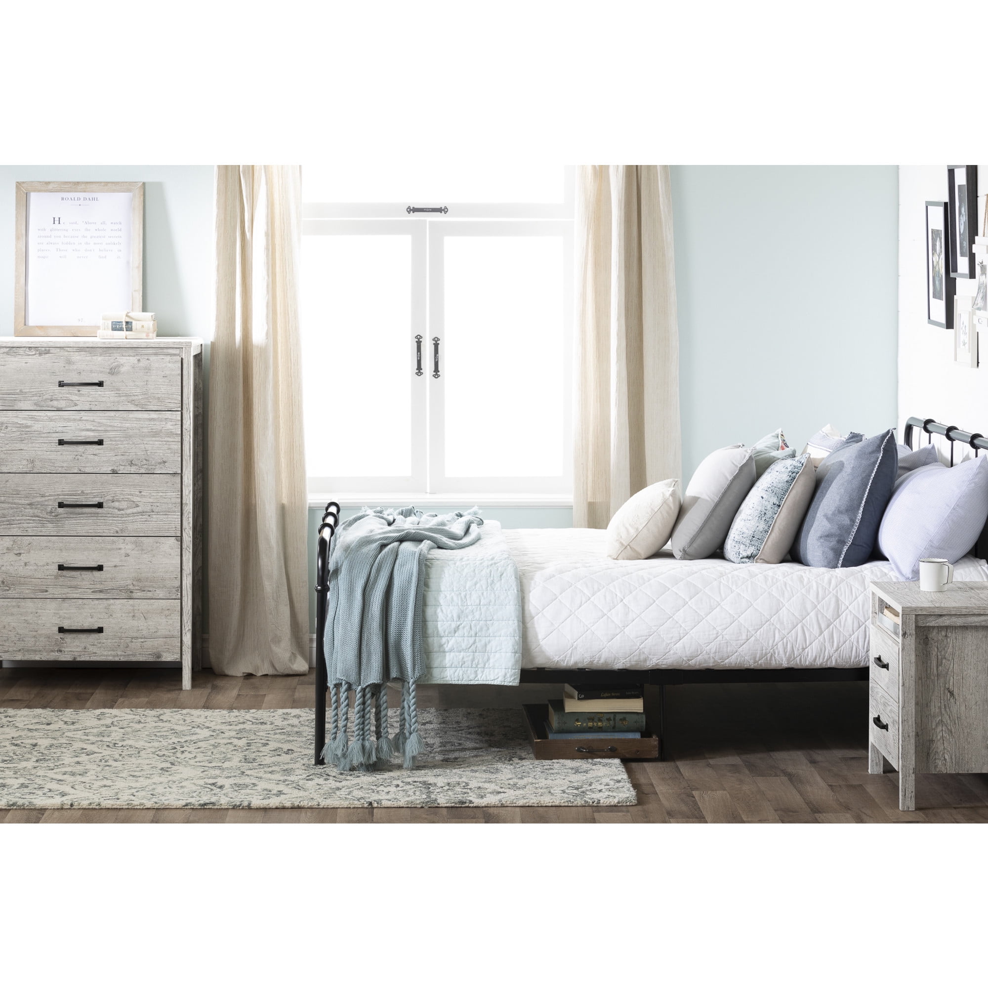 Queen Black Metal Platform Bed with Headboard and Slats