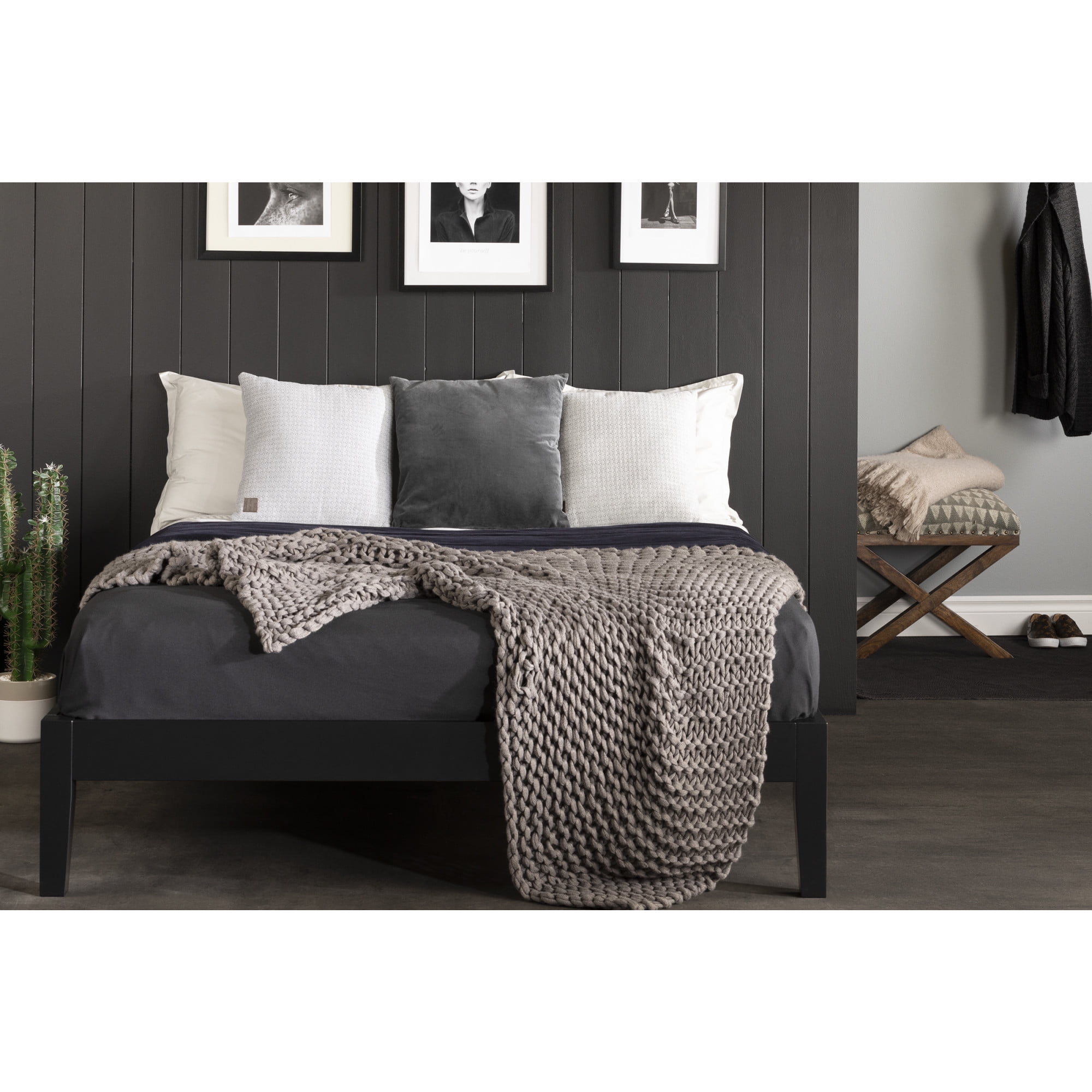 Black Full Solid Wood Platform Bed with Slats
