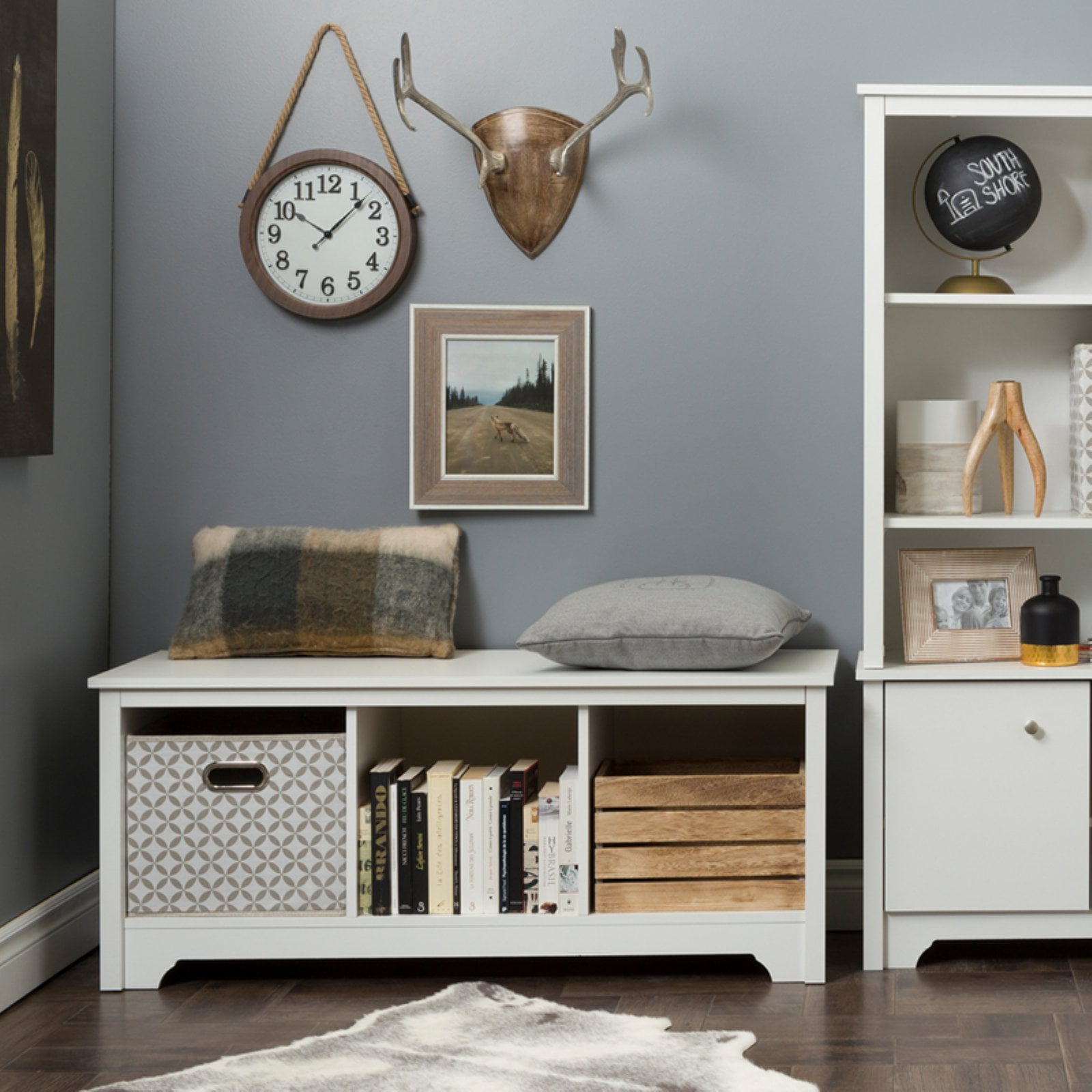 Pure White Particleboard Bedroom Storage Bench with Cubbies
