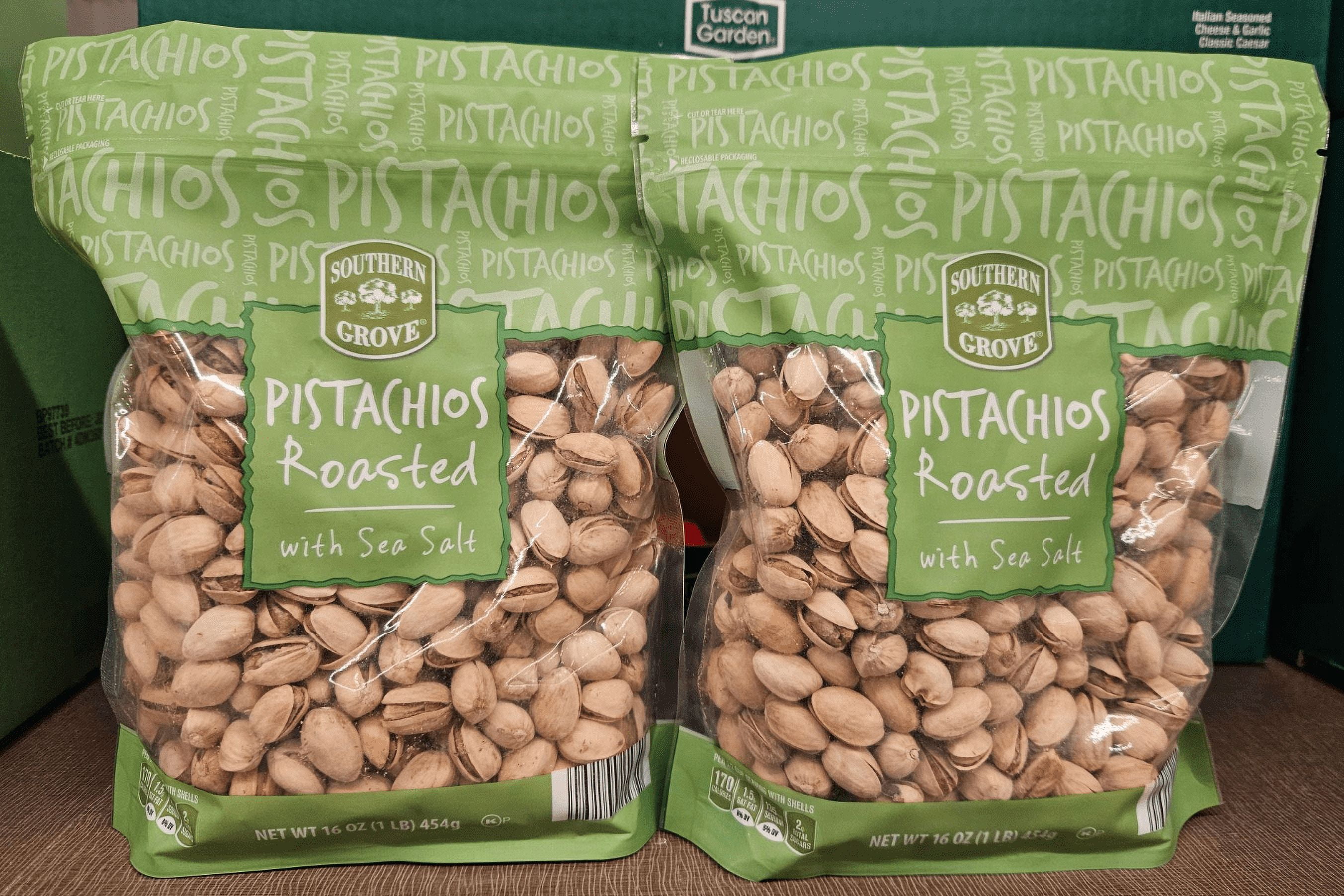 Southern Grove Pistachios Roasted with Sea Salt 16oz 454g (2 Bags)