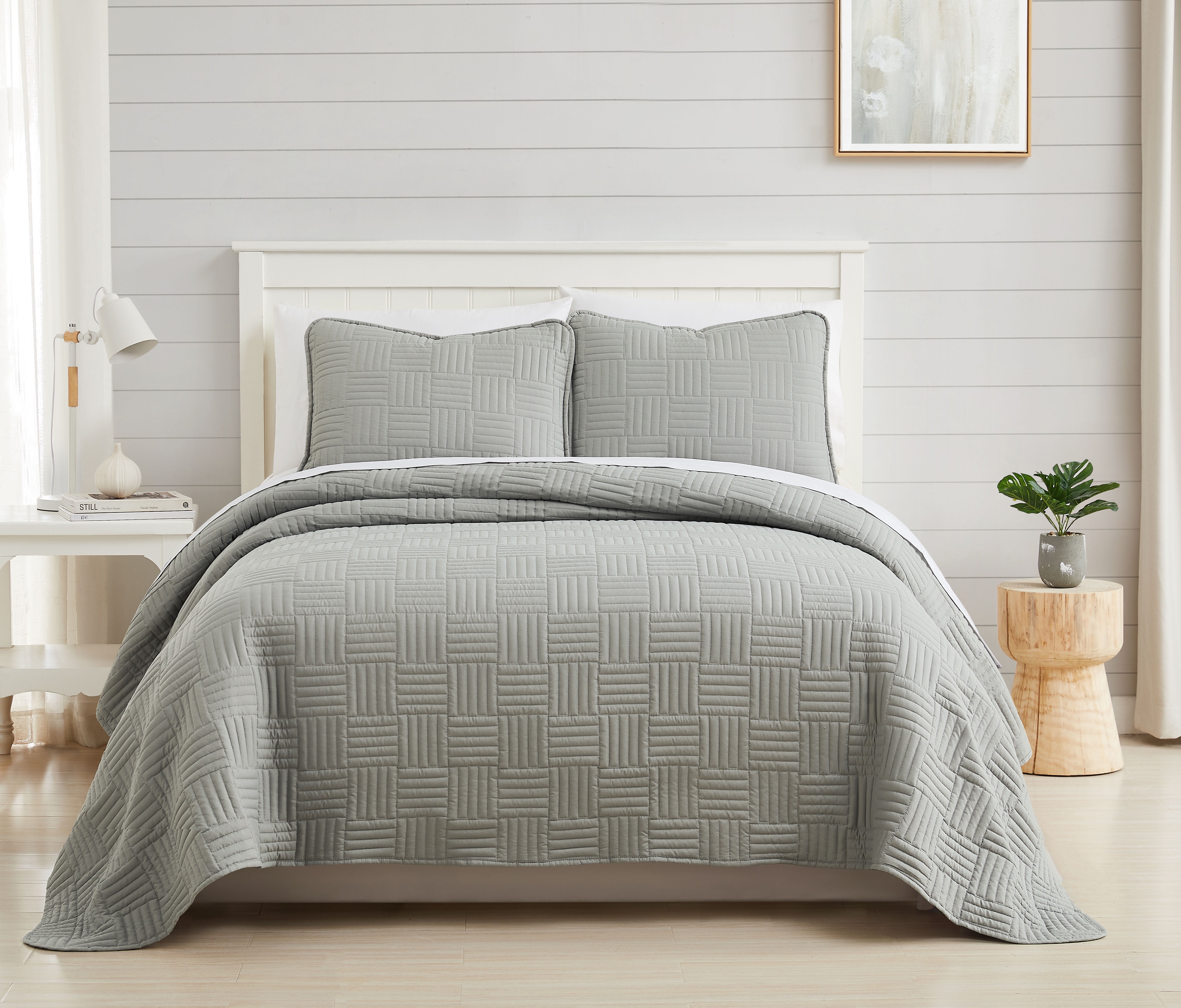Twin Grid Grey Microfiber Quilt Set with Matching Sham