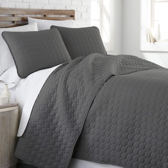 Classic Circle Stitch Design Quilt Set by Southshore Fine Linens