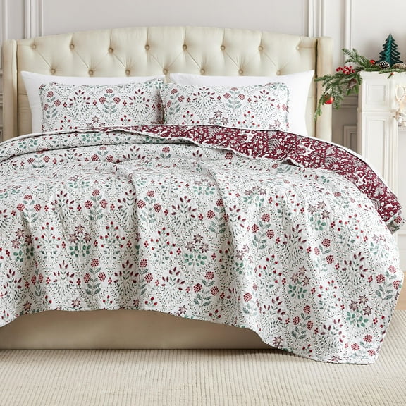 Southshore Fine Living, Inc. Christmas Quilt Queen Size/Full with Pillow Shams, Vintage Red & Cream