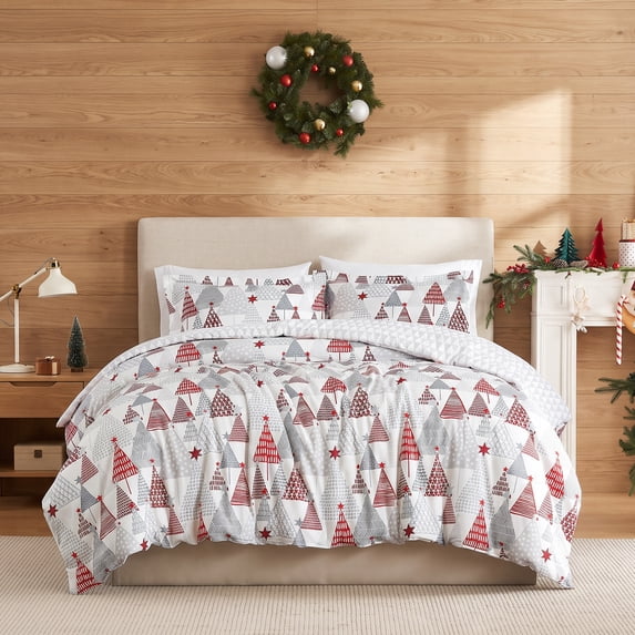 Southshore Fine Living, Inc. Comforter Cal King w/ Pillow Shams - Christmas Tree Print, Red & Grey