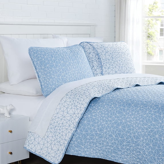 Southshore Fine Living, Inc. Farmhouse Bedding Quilt Set Lightweight, Coverlet Bedspread 3-Piece Geometric Set with Two Matching Shams (98 in Wide x 98 in Long), Blue, Full/Queen