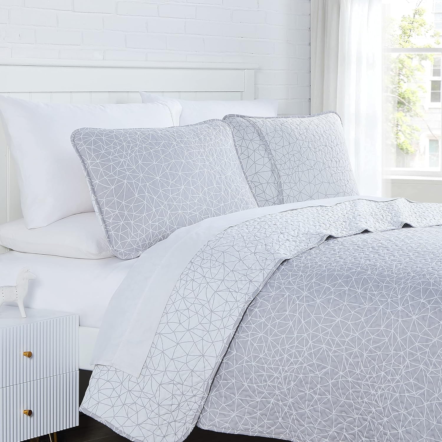 Southshore Fine Living, Inc. The Infinity Collection - Set di 3 pezzi