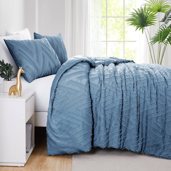Southshore Fine Living, Inc. Tufted Comforter Bedding Set Clipped Jacqaurd Down Alternative All-Season Warmth, Soft Reversible Bedspread 3-Piece with Two Matching Shams, Chevron Blue, Full/Queen
