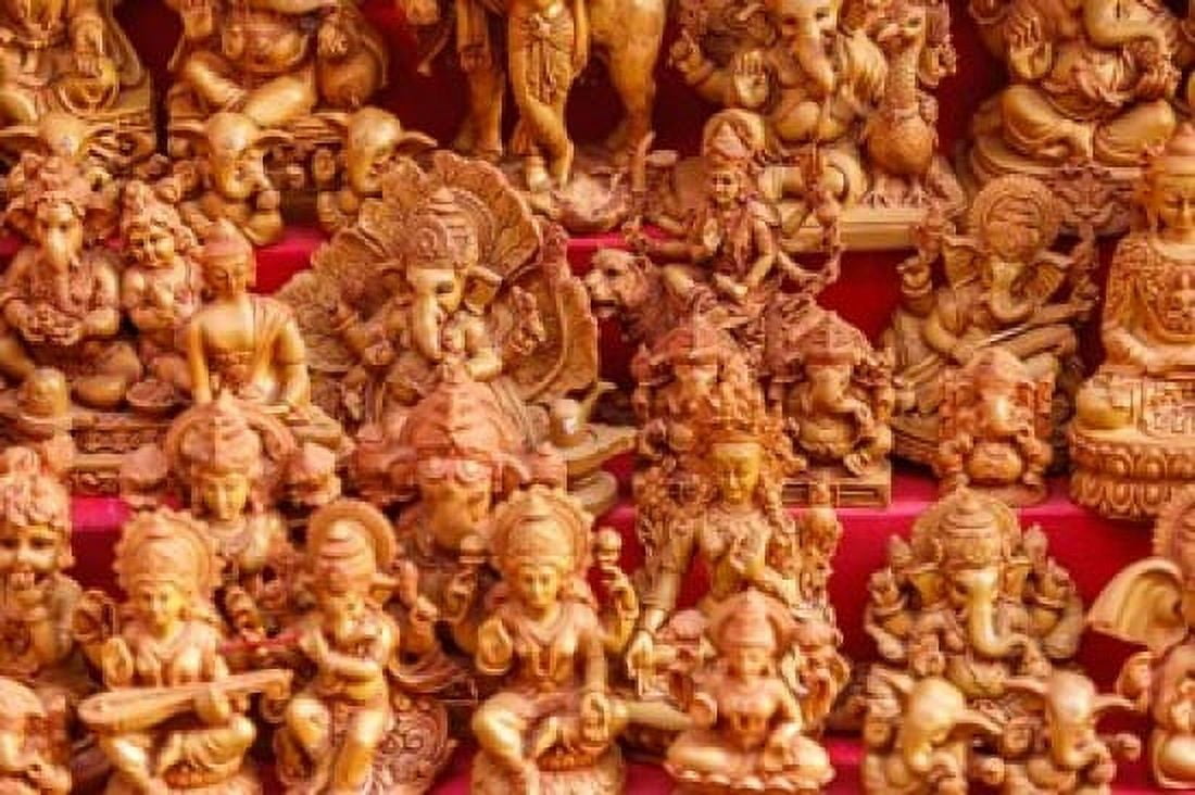 Souvenir sculptures India Canvas Art - Ali Kabas DanitaDelimont (34 x 23)