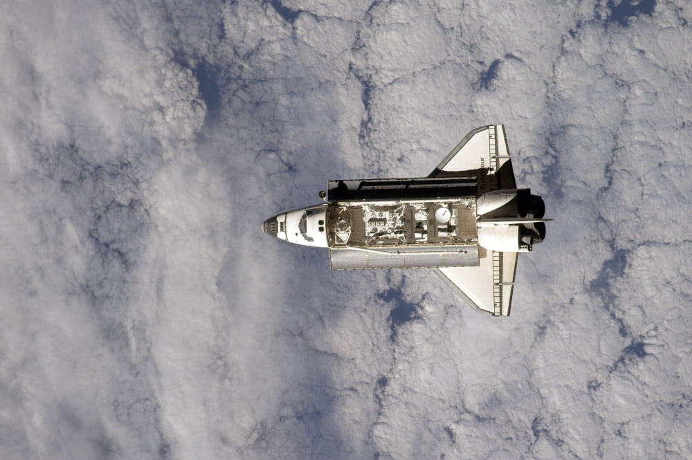 Space Shuttle Endeavour Canvas Art - Stocktrek Images (34 x 23)