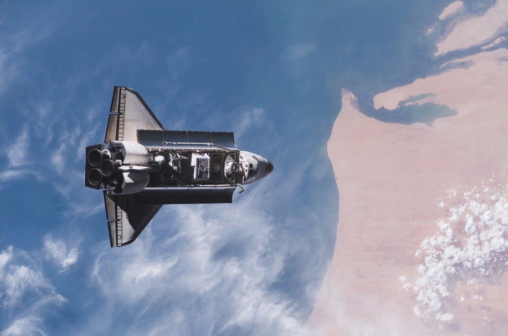 Space Shuttle Endeavour Canvas Art - Stocktrek Images (34 x 23)