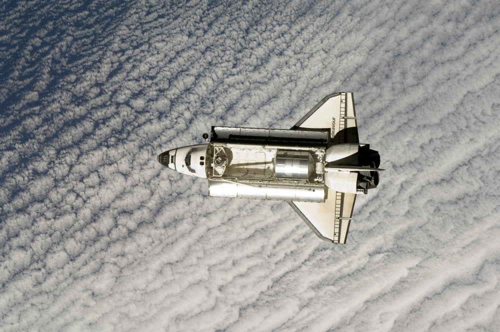 Space Shuttle Endeavour Canvas Art - Stocktrek Images (35 x 23)