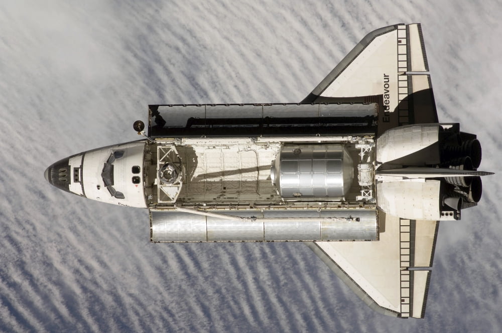 Space Shuttle Endeavour Canvas Art - Stocktrek Images (35 x 23)