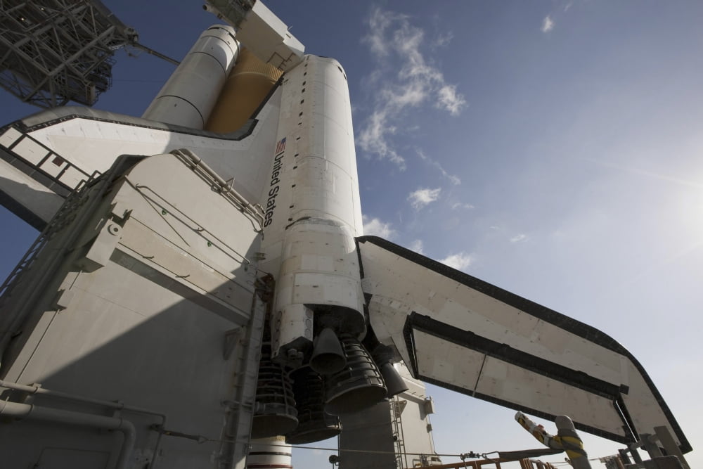 Space Shuttle Endeavour on the launch pad at Kennedy Space Center Florida Canvas Art - Stocktrek Images (34 x 23)