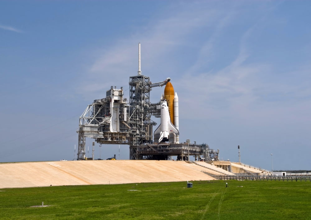 Space Shuttle Endeavour on the launch pad at Kennedy Space Center Florida Canvas Art - Stocktrek Images (34 x 24)