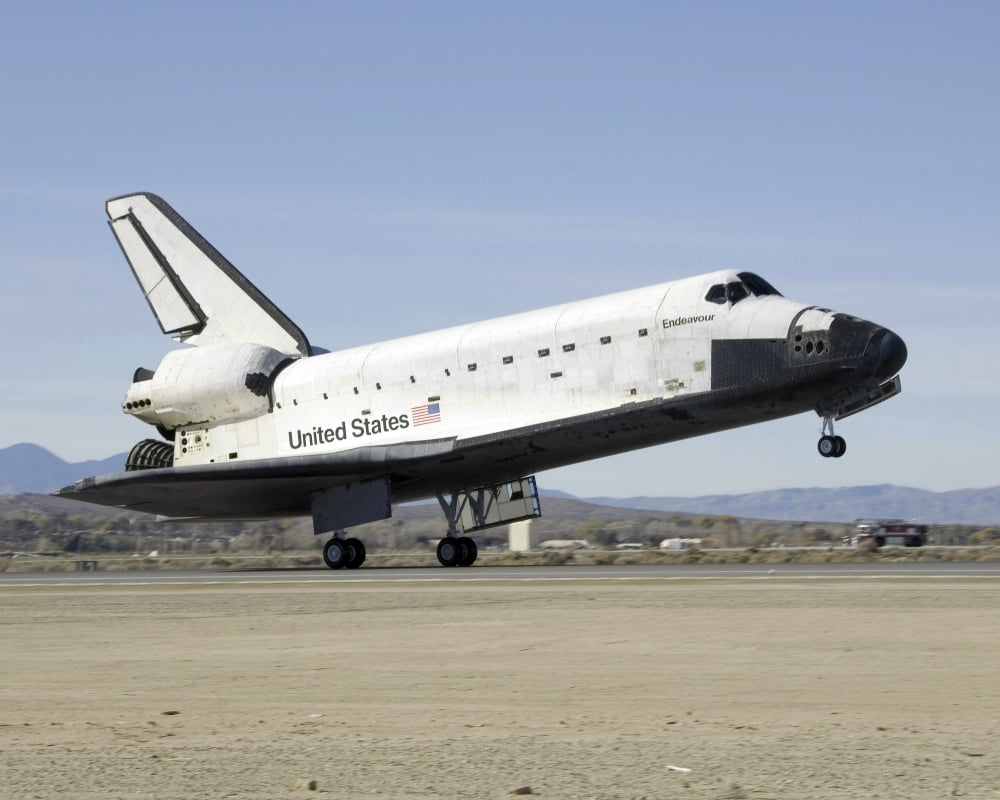 Space Shuttle Endeavours main landing gear touches down on the runway Canvas Art - Stocktrek Images (32 x 26)