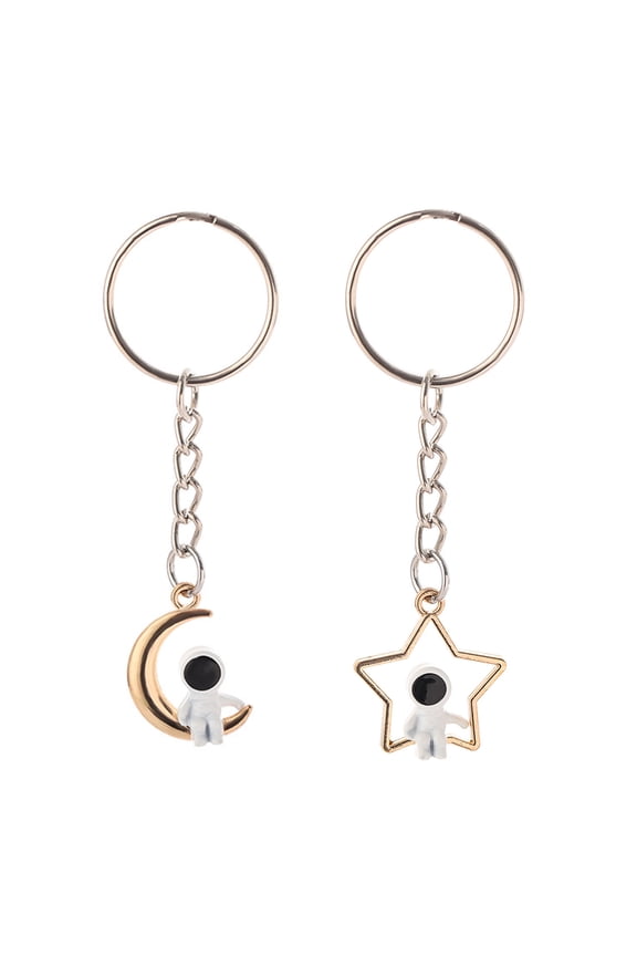 Space Themed Astronaut Keychain Space Keychain Pendant Keyring Accessory for Daily Use and Decoration