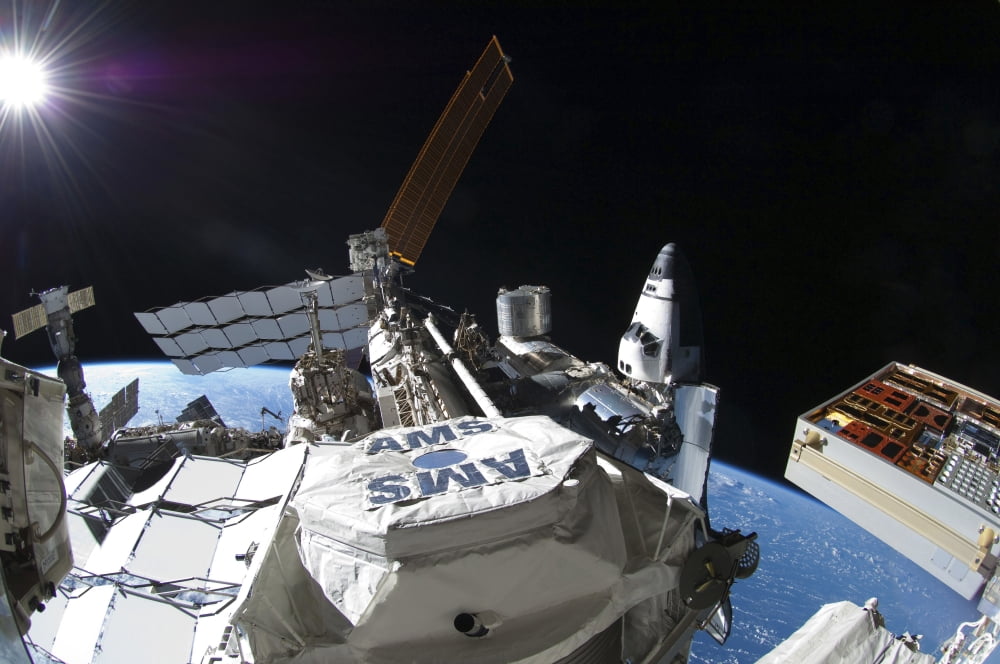 Space shuttle Atlantis docked to the International Space Station Canvas Art - Stocktrek Images (34 x 23)