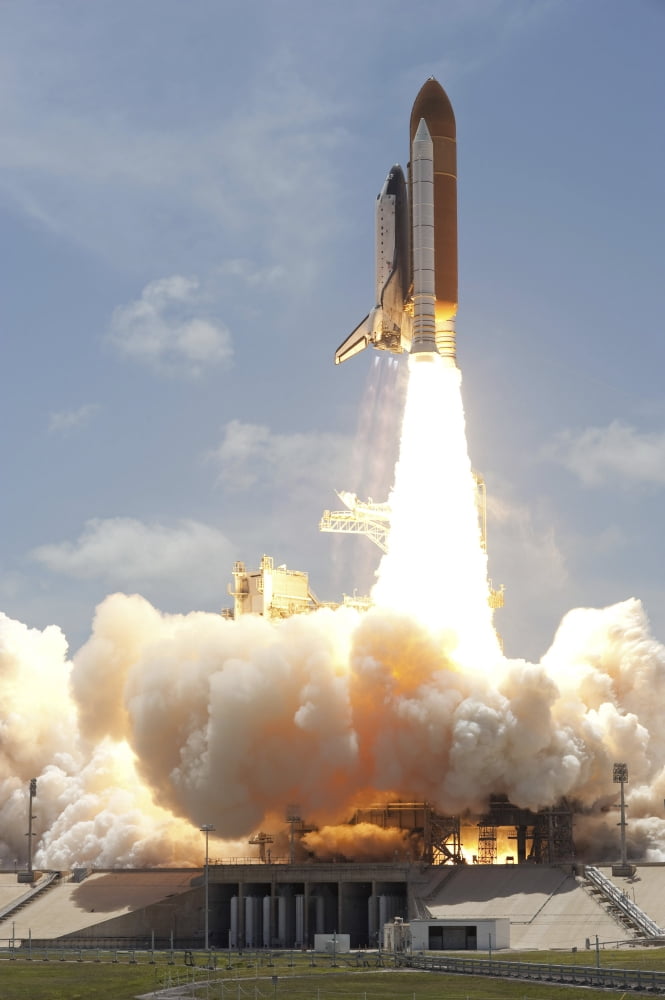 Space shuttle Atlantis lifts off from Kennedy Space Centers Launch Pad 39A into orbit Canvas Art - Stocktrek Images (23 x 34)