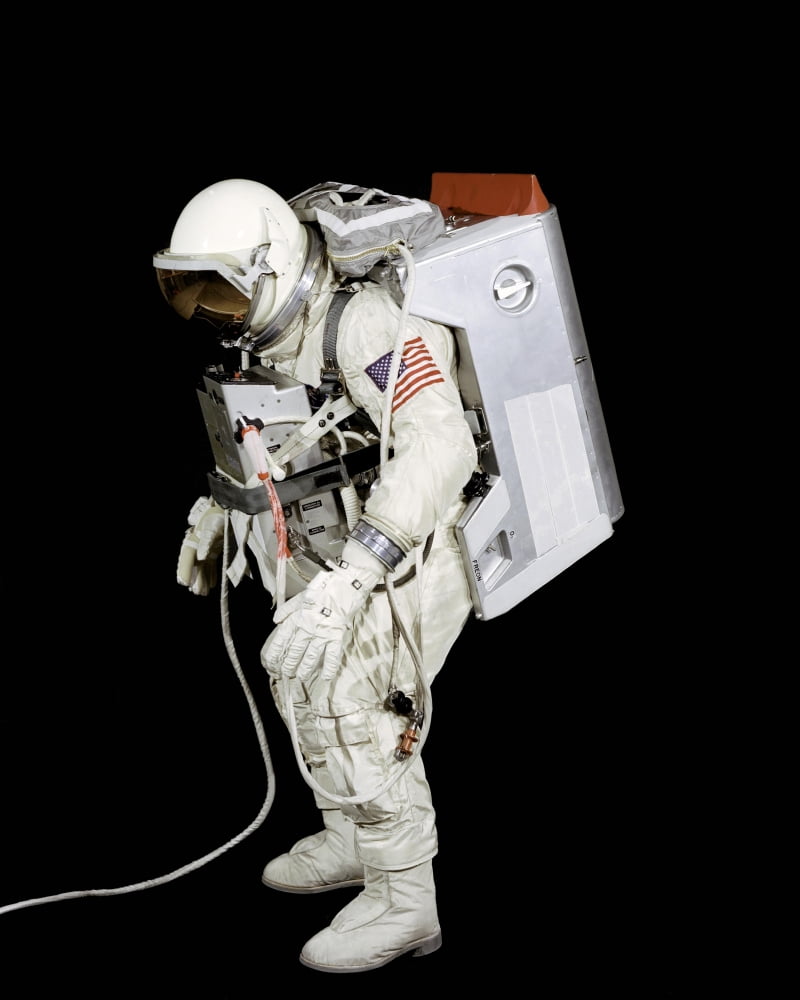Spacesuit used by Gemini VIII astronauts Canvas Art - Stocktrek Images (25 x 32)