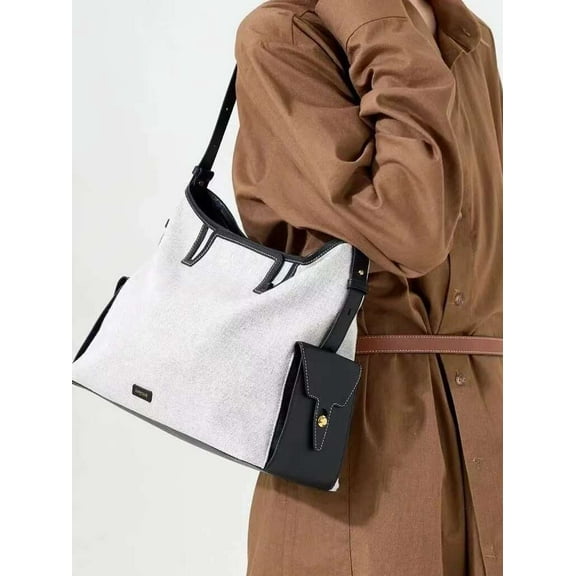 Spacious Workday Tote Bag Designed for Comfortable Shoulder Carriers