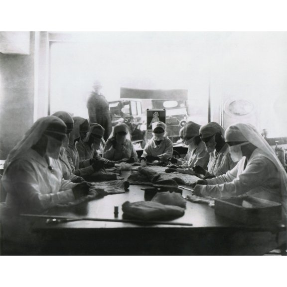 Spanish Flu Epidemic 1918-1919 In America. Red Cross Workers In Seattle History (36 x 24)