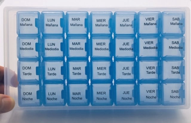 Spanish Large Pill Organizer 7 Day, Twice a Day, AM PM Weekly Pill Case ...