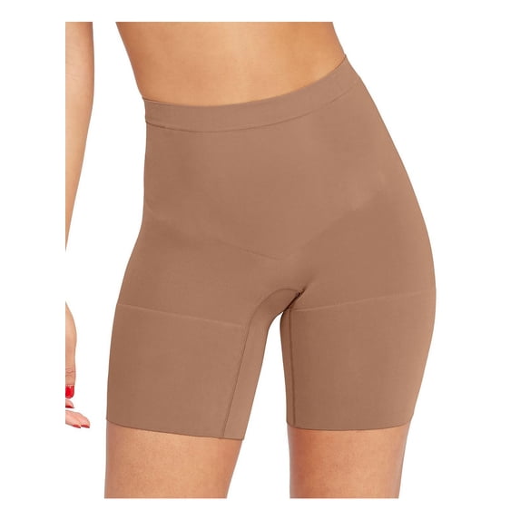 Spanx By Sara Blakely Womens Plus Seamless Lightweight Shaping Short