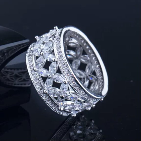 Sparkling White Flower Hollow Out Cubic Zirconia Large Wide Round Ring for Women