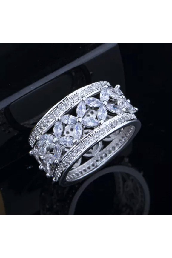 Sparkling White Flower Hollow Out Cubic Zirconia Large Wide Round Ring for Women