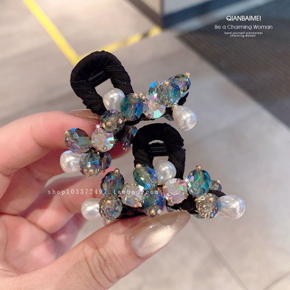 Sparkling crystal exquisite small claw clip for women's updo, side princess hair accessory, half-up hair clip, shark clip hair clip