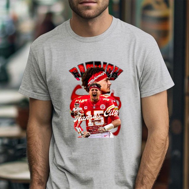 Special Edittion!!! Harrison Butker 7 Kansas City Chiefs signature T