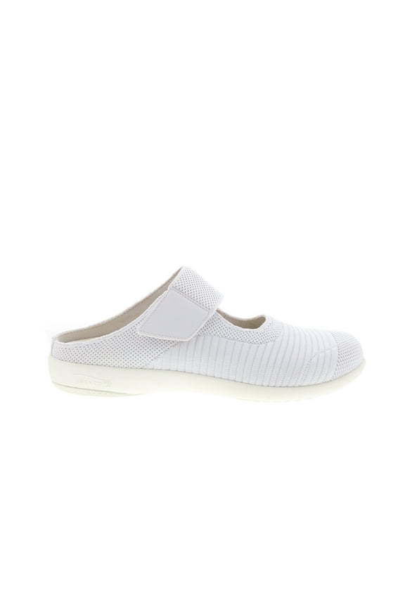 Adult Womens Magnolia Slip-On Mary Jane Flats