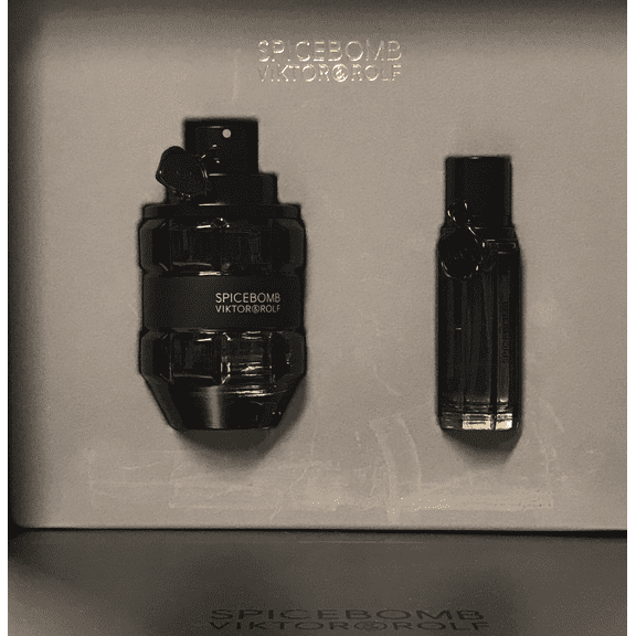 Spicebomb by Viktor & Rolf 2 Bottles Men Set, 3.04 + 0.68 oz eau de toilette spray