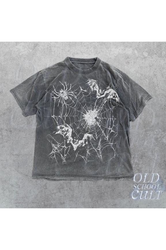 Spider Web Bat Y2k T-Shirt, Retro Horror 90s Style Bat T-Shirt, Washed Retro Gothic Shirt,