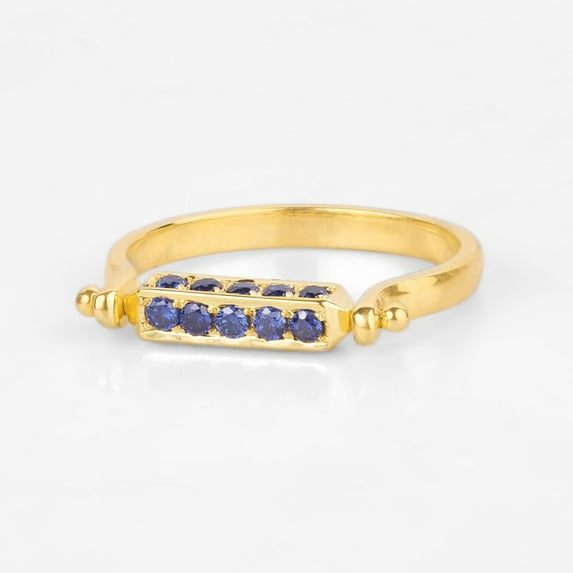 Spinnig Blue Sapphire Unique Band Ring, Proposal Handmade Linked Gemstone Ring, September Blue Sapphire Birthstone Months Gemstone Ring For Stap Rebersable Ring.