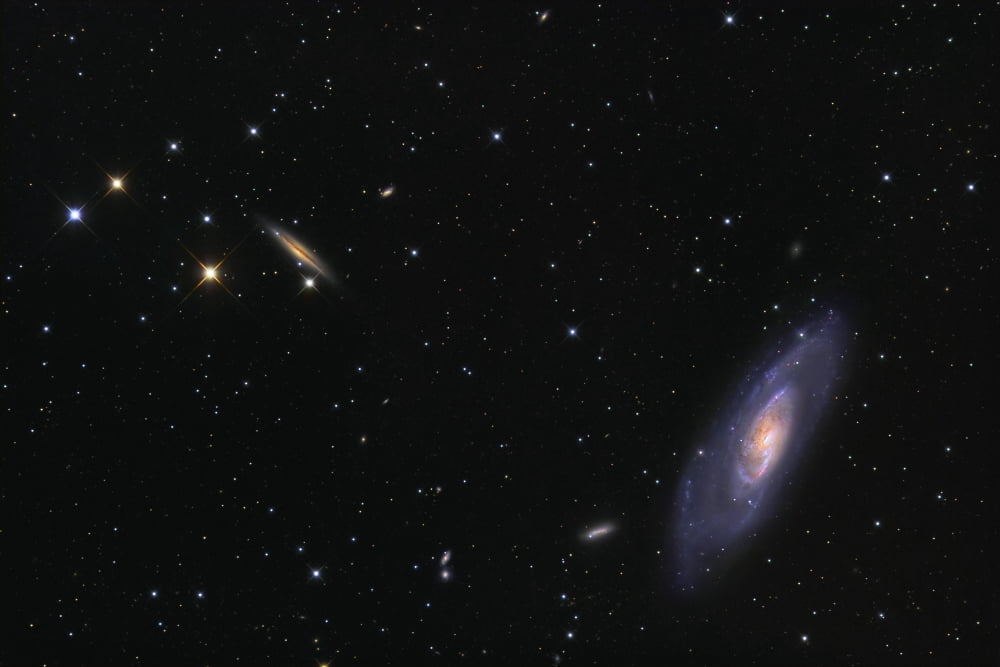 Spiral galaxy Messier 106 Canvas Art - Roth RitterStocktrek Images (18 x 12)