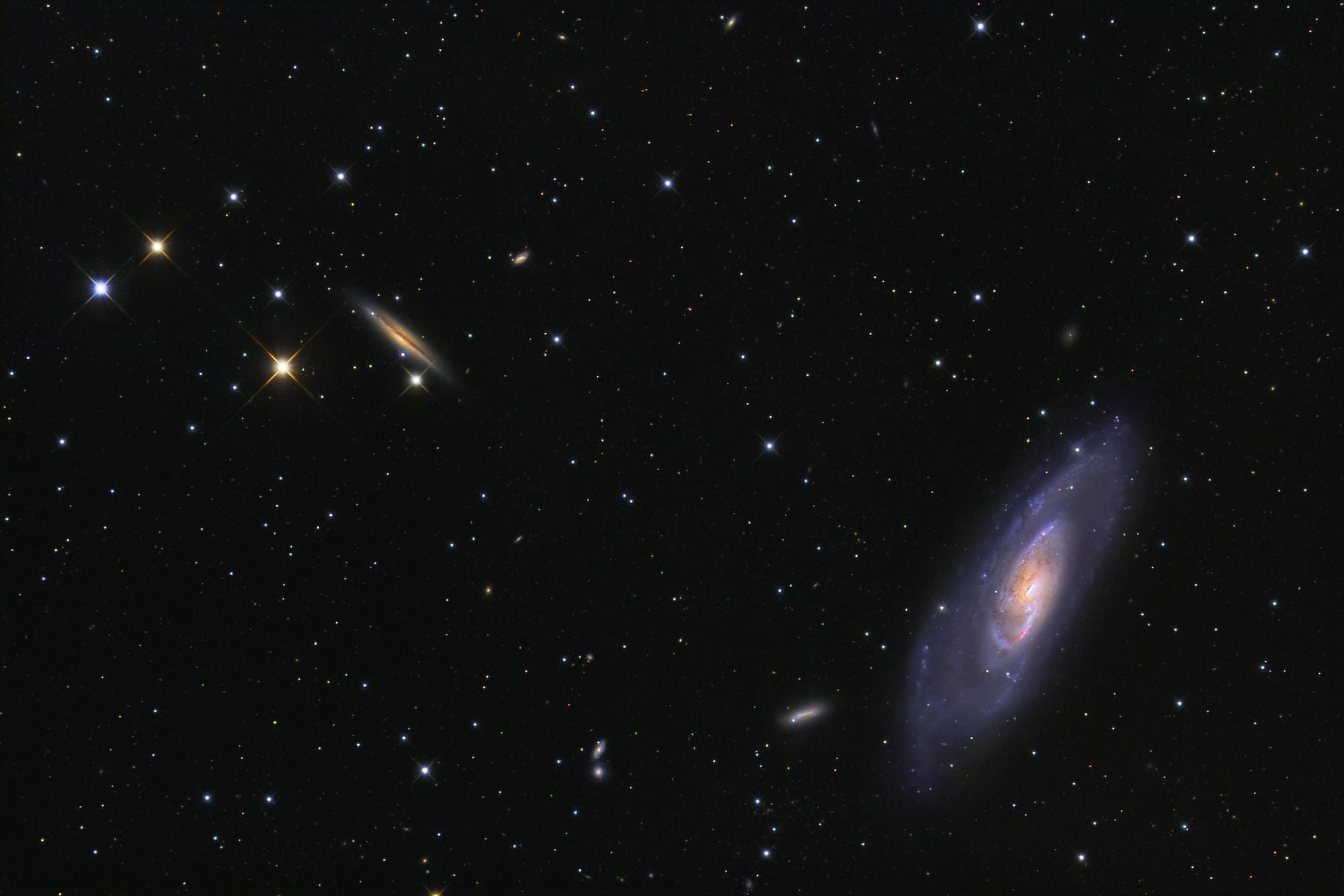 Spiral galaxy Messier 106 Canvas Art - Roth RitterStocktrek Images (35 x 23)