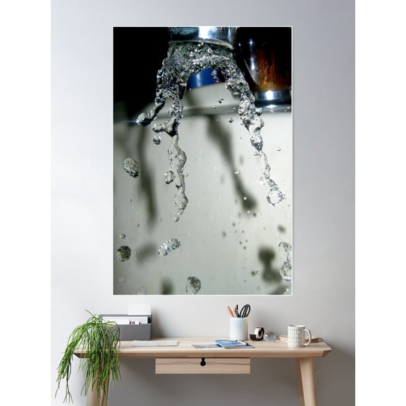 Splish Splash Poster Wall Art, Modern Wall Decor For Living Room Bedroom, 16x24 UNFRAMED