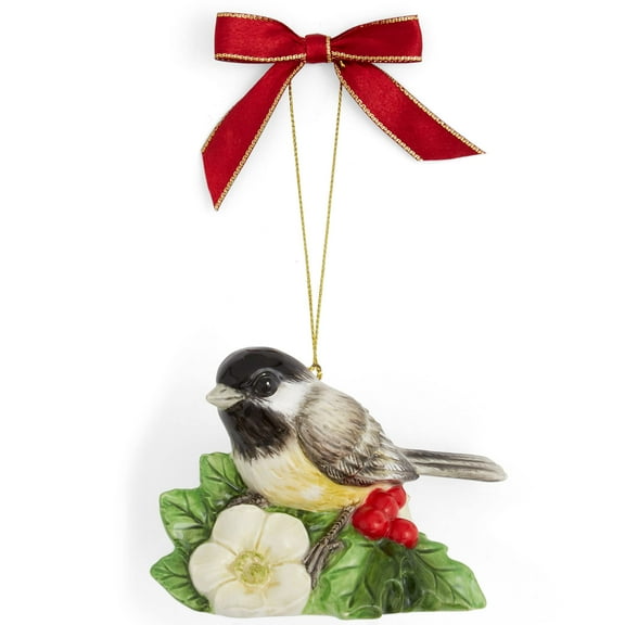 Spode Christmas Tree Chickadee Christmas Ornament, Classic Holiday Ornaments, Festive Hanging Decorations - Collectible Christmas Tree Ornaments for Home & Holiday Decor, Keepsake Gift