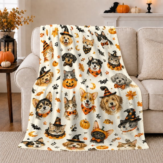 Spooky Dogs and Cats with Jack O Lanterns, Cheerful Holiday Style for Pet Lovers, Pumpkin Pet Party and Halloween Gift, Soft Flannel Blanket for Family Room and Living Room, Home Decor