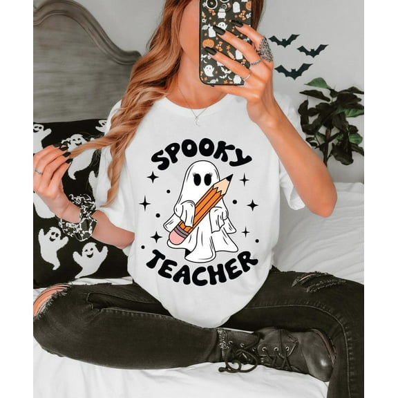 Spooky Season Teacher Shirt, Halloween Teaching Tee, Cute Ghost School T-Shirt, Teacher Fall Gift, Halloween Shirt for Educators