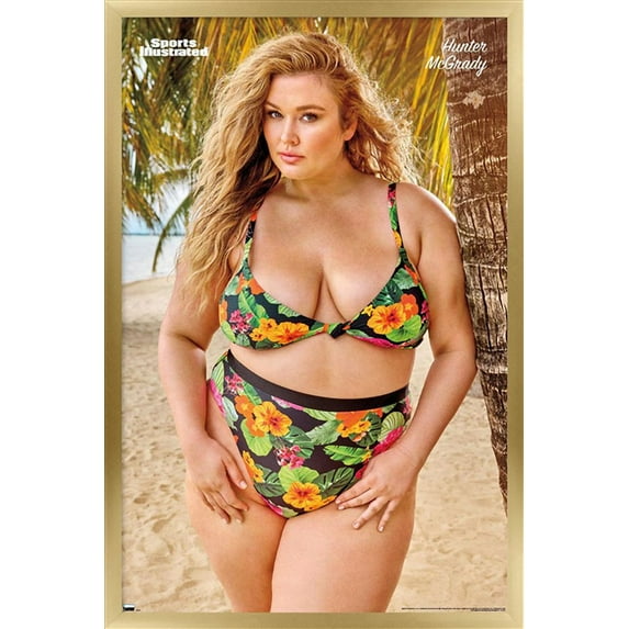 Sports Illustrated: Swimsuit Edition - Hunter McGrady 22 Wall Poster, 14.725" x 22.375" Framed