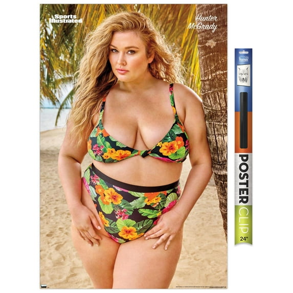 Sports Illustrated: Swimsuit Edition - Hunter McGrady 22 Wall Poster, 22.375" x 34"