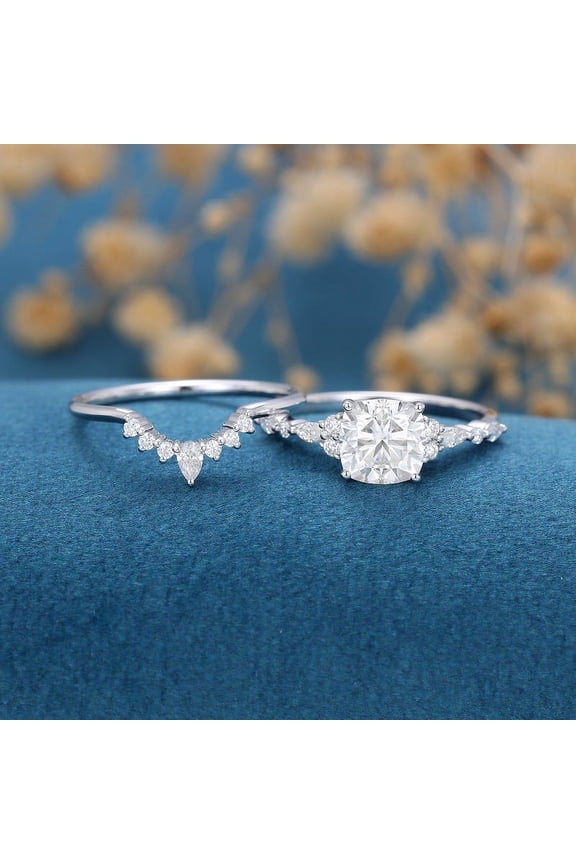 14K White Gold Plated Wedding Ring for Women - 2 Ct Cushion Brilliant Cut Diamond Ring - Bridal Set Christmas Special Gift for Her - Anniversary Gifts for Wife - Wedding Proposal Ring