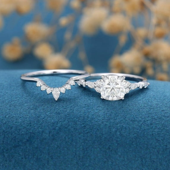 Spot Jewel 14K White Gold Plated Wedding Ring for Women - 2 Ct Cushion Brilliant Cut Diamond Ring - Bridal Set Christmas Special Gift for Her - Anniversary Gifts for Wife - Wedding Proposal Ring