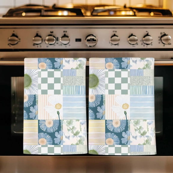 Spring Floral Checkered Kitchen Towels Set of 2, Sage Green Daisy Buffalo Plaid Absorbent Dish Towels for Kitchen, Microfiber Hand Towel, Quick Drying Tea Towel for Cleaning Decorative Dishcloths