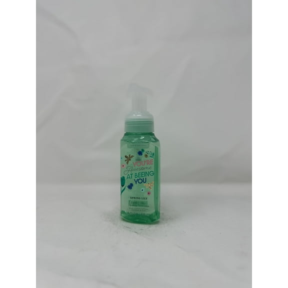 Spring Lily Gentle + Clean Foaming Hand Soap 8.75 fl oz / 259 mL C13
