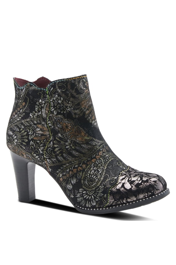 L`Artiste Smokinhot Women's Boot with Premium Padded Comfort and Distinctive Artistic Design